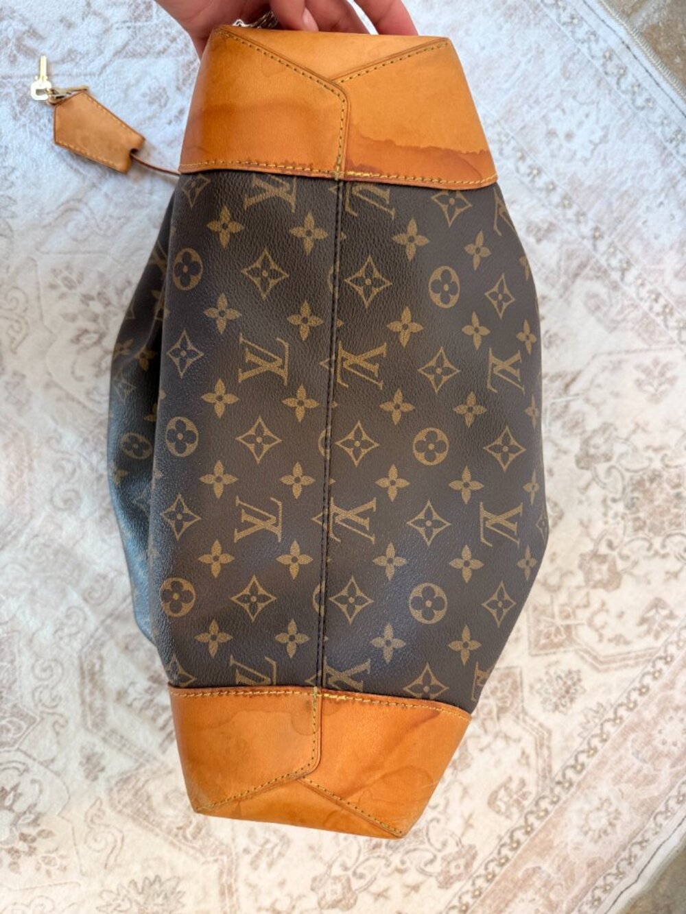 Louis Vuitton Berri MM Monogram Shoulder Bag Tote - Picture 8 of 9